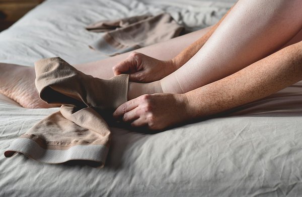 How Does Wearing Compression Garments Impact Muscle Recovery and Performance in Athletes?